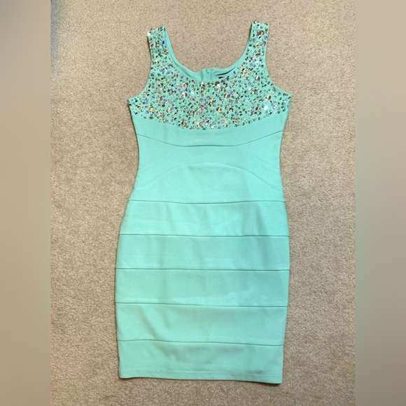 NWOT Deb Sequin Bodycon Party Dress Women Medium Mint Green - Picture 3 of 6
